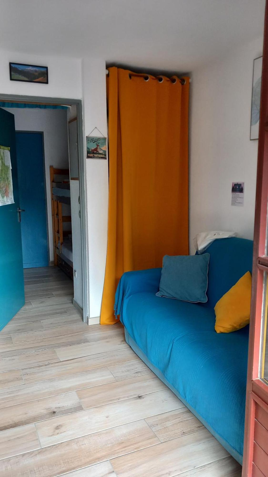 Joli studio avec balcon donnant sur la montagne Sainte-Marie-de-Campan Esterno foto
